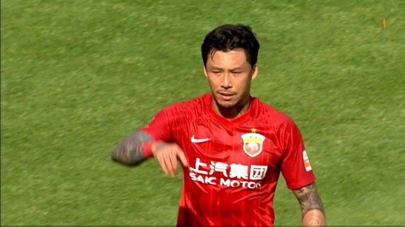 男女一边吃奶一边做爰