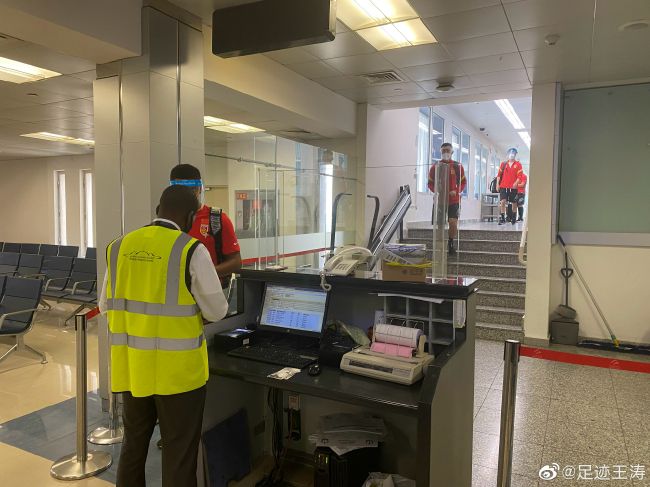 神里绫华腿法娴熟脚法