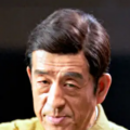 美女脱下内裤让男人捅
